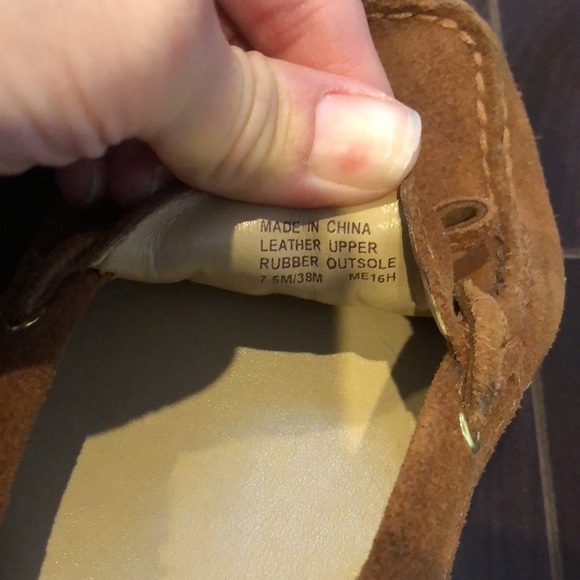Comfortable Michael Kors Brown Moccasins Flats in Leather Suede size 7.5 MK Gold - Picture 11 of 11